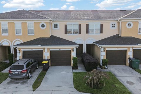 Townhouse in Davenport, Florida 2 bedrooms, 117.71 sq.m. № 2099947