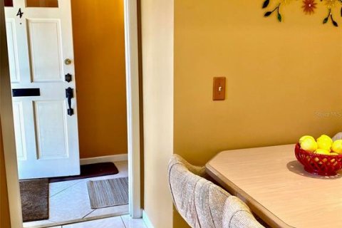 Casa en venta en Clearwater, Florida, 2 dormitorios, 141.86 m2 № 1529979 - foto 3