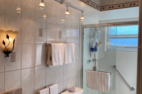 Casa en venta en Clearwater, Florida, 2 dormitorios, 141.86 m2 № 1529979 - foto 18