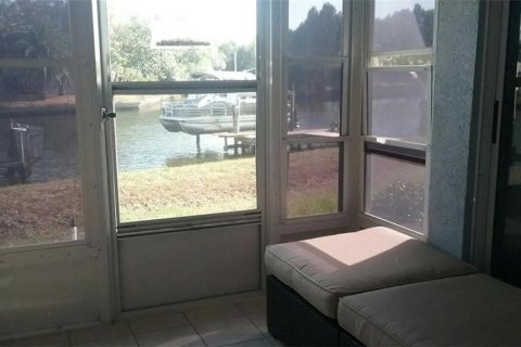 Condo in Crystal River, Florida, 2 bedrooms № 1851812 - photo 16