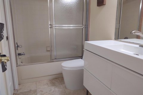 Condo in Crystal River, Florida, 2 bedrooms № 1851812 - photo 24