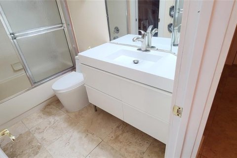 Condo in Crystal River, Florida, 2 bedrooms № 1851812 - photo 25
