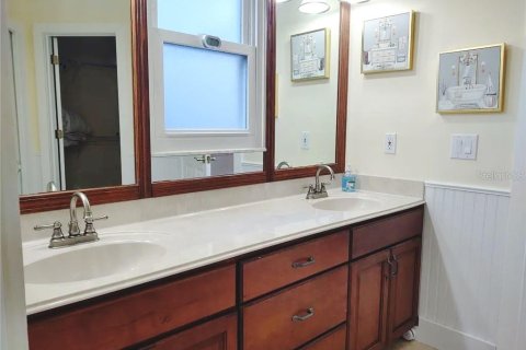 Condo in Crystal River, Florida, 2 bedrooms № 1851812 - photo 20