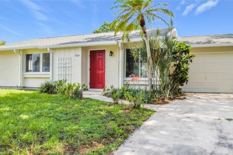 Casa en North Port, Florida 2 dormitorios, 84.73 m2 № 2120451