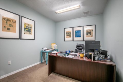 Commercial property in Tavares, Florida 345.69 sq.m. № 2105841 - photo 9