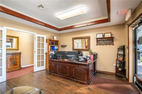 Commercial property in Tavares, Florida 345.69 sq.m. № 2105841 - photo 4