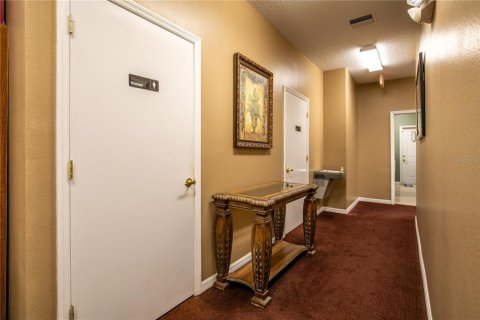 Commercial property in Tavares, Florida 345.69 sq.m. № 2105841 - photo 8