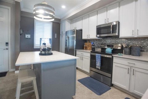 Copropriété à louer à Bradenton, Floride: 2 chambres, 104.14 m2 № 2166622 - photo 4