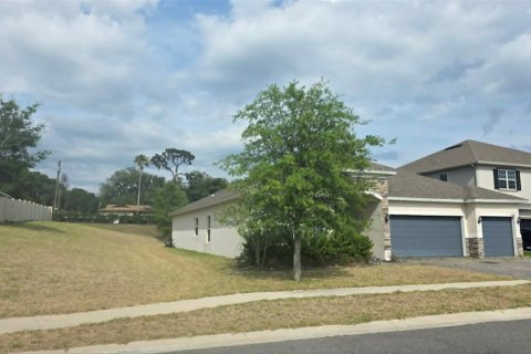 Villa ou maison à vendre à Howey-in-the-Hills, Floride: 4 chambres, 235.14 m2 № 2434546 - photo 2