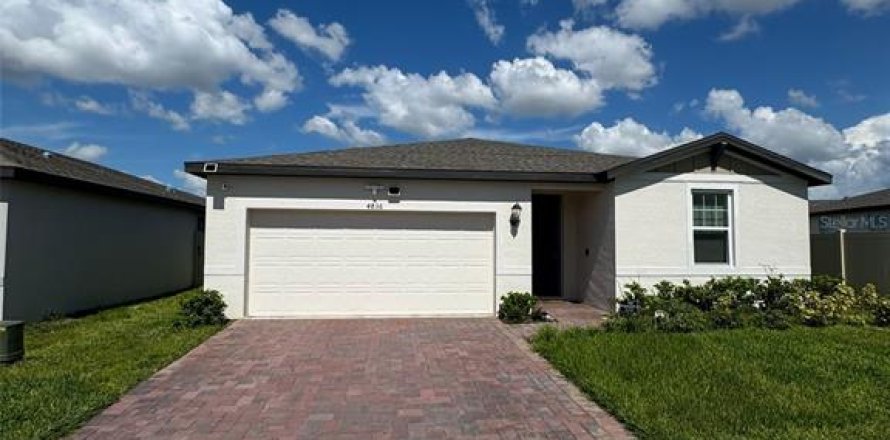 Villa ou maison à Haines City, Floride 4 chambres, 169.36 m2 № 1894047