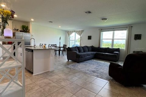 Villa ou maison à louer à Haines City, Floride: 4 chambres, 169.36 m2 № 1894047 - photo 8