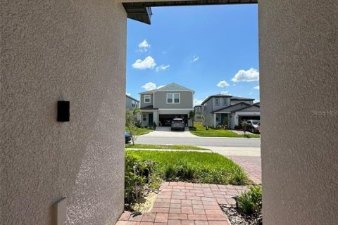 Villa ou maison à louer à Haines City, Floride: 4 chambres, 169.36 m2 № 1894047 - photo 4
