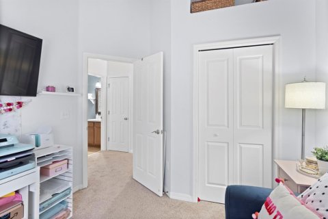 Adosado en venta en Tampa, Florida, 3 dormitorios, 134.89 m2 № 1639744 - foto 25