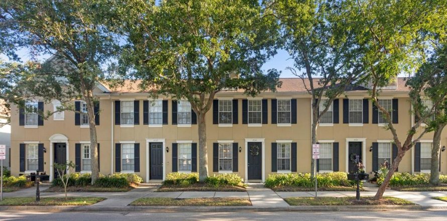 Adosado en Tampa, Florida 3 dormitorios, 134.89 m2 № 1639744