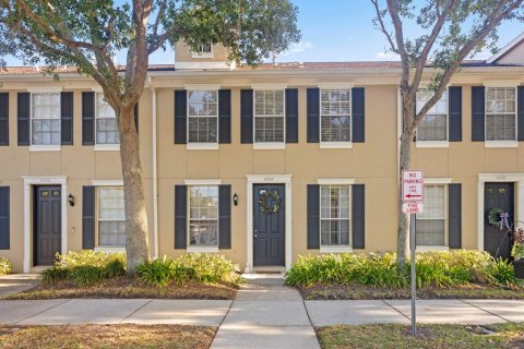 Adosado en venta en Tampa, Florida, 3 dormitorios, 134.89 m2 № 1639744 - foto 2