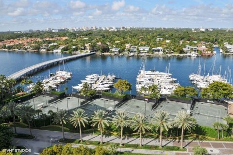 Condo in Miami, Florida, 2 bedrooms  № 1825898 - photo 28