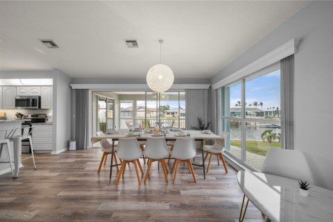 Casa en alquiler en Port Charlotte, Florida, 3 dormitorios, 163.42 m2 № 1894177 - foto 19