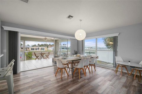 Casa en alquiler en Port Charlotte, Florida, 3 dormitorios, 163.42 m2 № 1894177 - foto 13