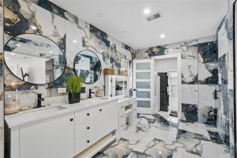 Villa ou maison à vendre à Saint Petersburg, Floride: 3 chambres, 312.62 m2 № 2197074 - photo 16