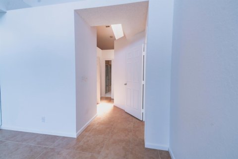 Copropriété à vendre à Boynton Beach, Floride: 3 chambres, 169.08 m2 № 2387032 - photo 21