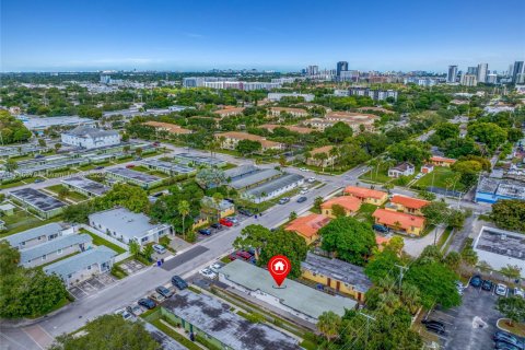Propiedad comercial en venta en Fort Lauderdale, Florida, 218.13 m2 № 2054969 - foto 19