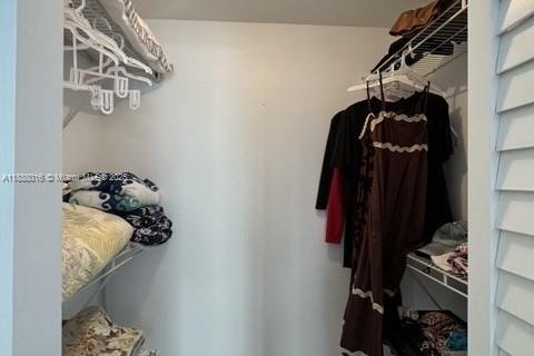 Copropriété à louer à Hallandale Beach, Floride: 1 chambre, 60.01 m2 № 2016085 - photo 5