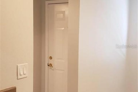 Townhouse in Winter Park, Florida 2 bedrooms, 105.26 sq.m. № 1887109 - photo 12