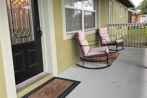 Casa en venta en DeLand, Florida, 2 dormitorios, 120.77 m2 № 2310297 - foto 2