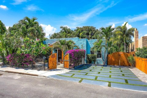 Casa en venta en West Palm Beach, Florida, 3 dormitorios, 96.53 m2 № 2175939 - foto 2