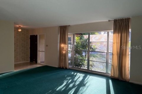 Villa ou maison à vendre à Temple Terrace, Floride: 5 chambres, 231.05 m2 № 1815009 - photo 4