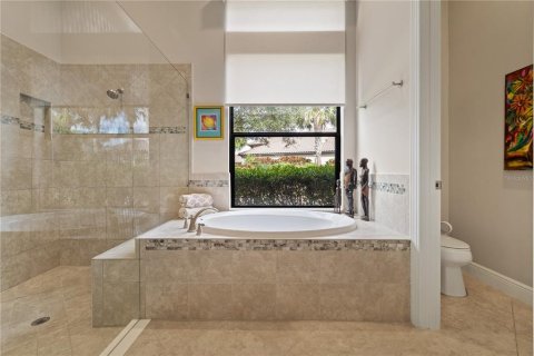 Villa ou maison à vendre à Bradenton, Floride: 4 chambres, 249.72 m2 № 2405332 - photo 23