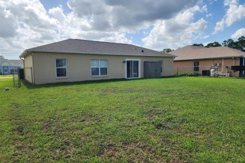 House in Kissimmee, Florida 3 bedrooms, 135.64 sq.m. № 2237890 - photo 4