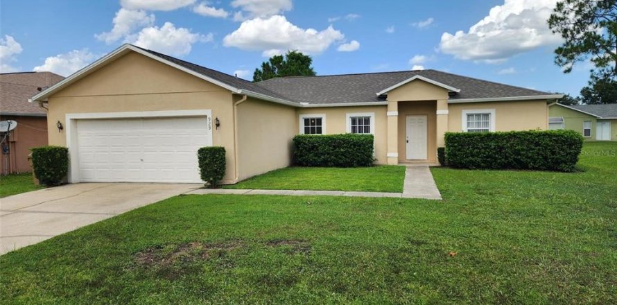 House in Kissimmee, Florida 3 bedrooms, 135.64 sq.m. № 2237890