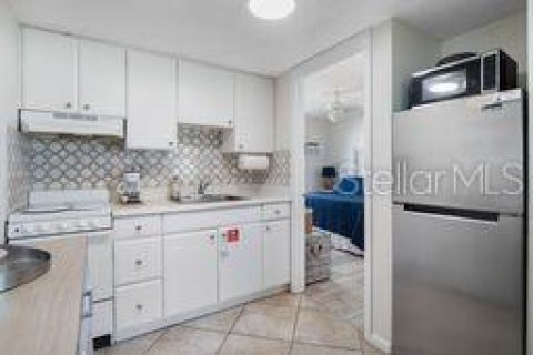 Condominio en venta en New Smyrna Beach, Florida, 1 dormitorio, 47.1 m2 № 1786645 - foto 6