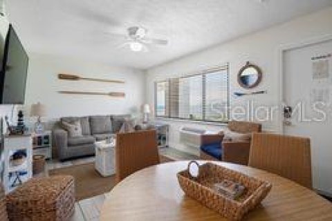 Condominio en venta en New Smyrna Beach, Florida, 1 dormitorio, 47.1 m2 № 1786645 - foto 7