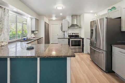 Casa en venta en Port Charlotte, Florida, 3 dormitorios, 127 m2 № 2387728 - foto 18
