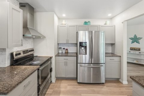 Casa en venta en Port Charlotte, Florida, 3 dormitorios, 127 m2 № 2387728 - foto 23