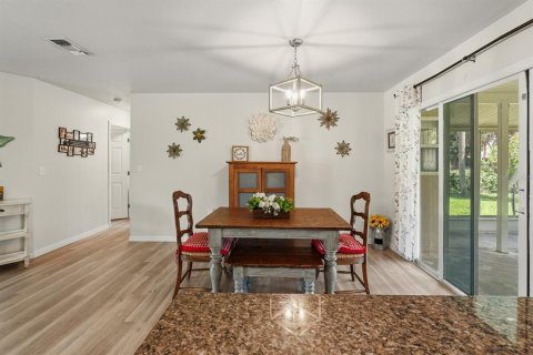 Casa en venta en Port Charlotte, Florida, 3 dormitorios, 127 m2 № 2387728 - foto 16