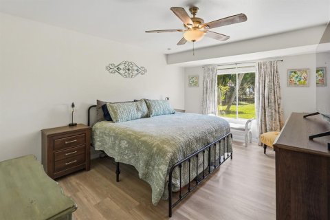 Casa en venta en Port Charlotte, Florida, 3 dormitorios, 127 m2 № 2387728 - foto 25