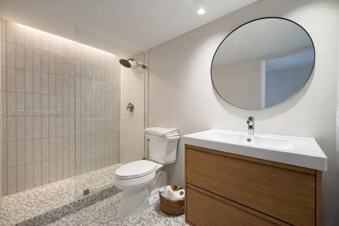 Снять в аренду кондоминиум в Майами-Бич, Флорида 3 спальни, 108.7м2, № 1991964 - фото 6