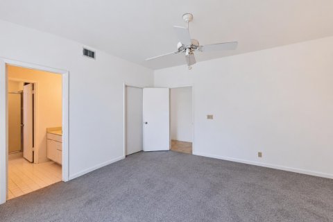 Copropriété à vendre à Palm Beach Shores, Floride: 3 chambres, 161.19 m2 № 2435463 - photo 24