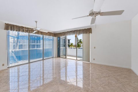 Copropriété à vendre à Palm Beach Shores, Floride: 3 chambres, 161.19 m2 № 2435463 - photo 12