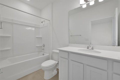 House in Green Cove Springs, Florida 5 bedrooms, 212.37 sq.m. № 2358779 - photo 29