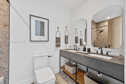Condo in Miami, Florida, 3 bedrooms  № 1729961 - photo 25