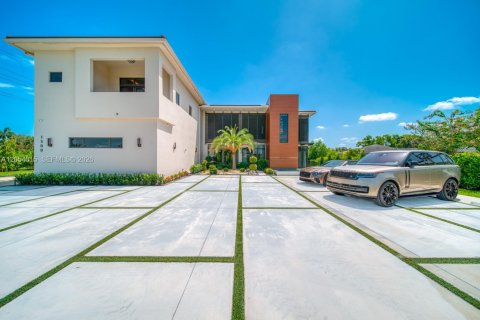 Casa en venta en Davie, Florida, 5 dormitorios № 2292971 - foto 6
