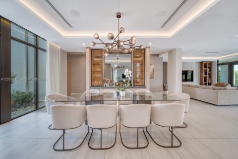 Casa en venta en Davie, Florida, 5 dormitorios № 2292971 - foto 18