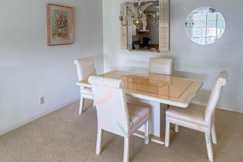 Condo in Margate, Florida, 2 bedrooms  № 2261651 - photo 5