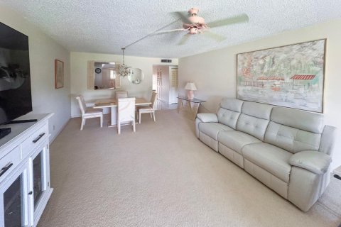 Condo in Margate, Florida, 2 bedrooms  № 2261651 - photo 8