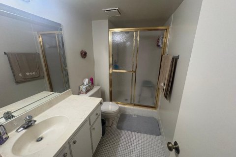 Condo in Margate, Florida, 2 bedrooms  № 2261651 - photo 12