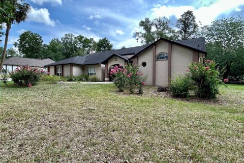 House in Ocala, Florida 4 bedrooms, 258.27 sq.m. № 1417528 - photo 6